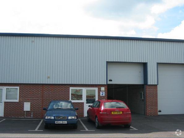 Kingdom Ave, Westbury for sale Primary Photo- Image 1 of 1