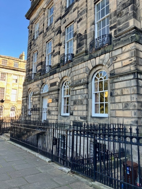 43 Moray Pl, Edinburgh to rent Building Photo- Image 1 of 6