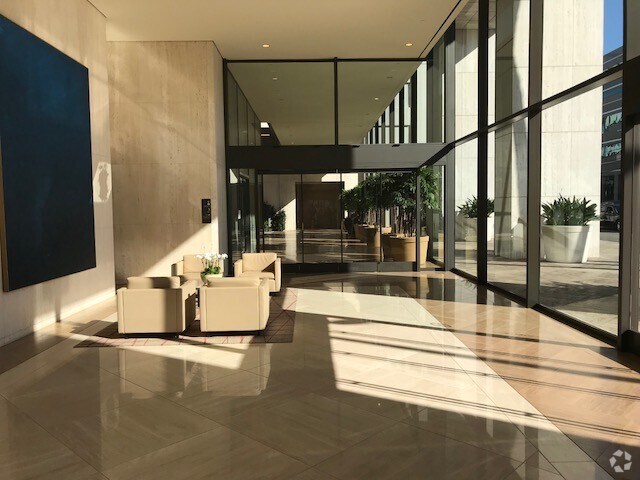 11111 Santa Monica Blvd, Los Angeles, CA for rent - Lobby - Image 2 of 5