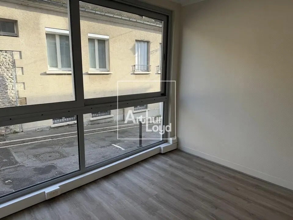 Vente Bureaux 85 m² - Photo 1