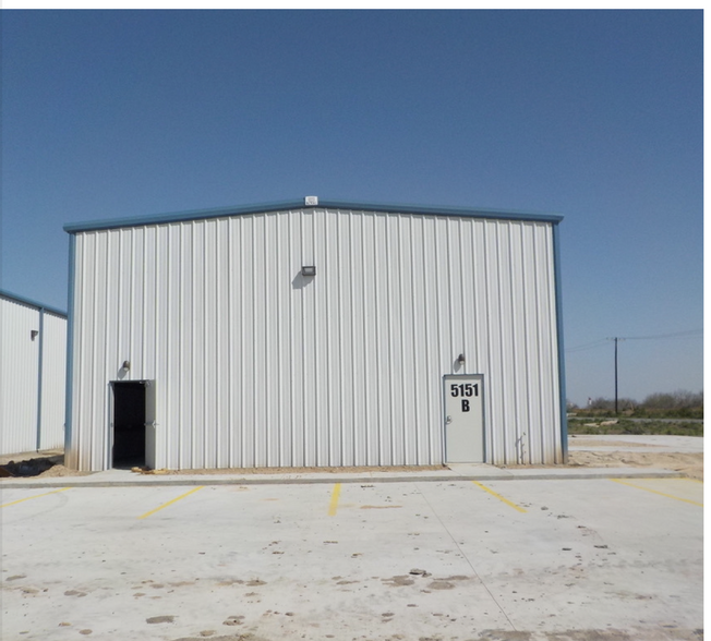 6201 FM 106 UNIT 4, Harlingen, TX for sale - Primary Photo - Image 1 of 14