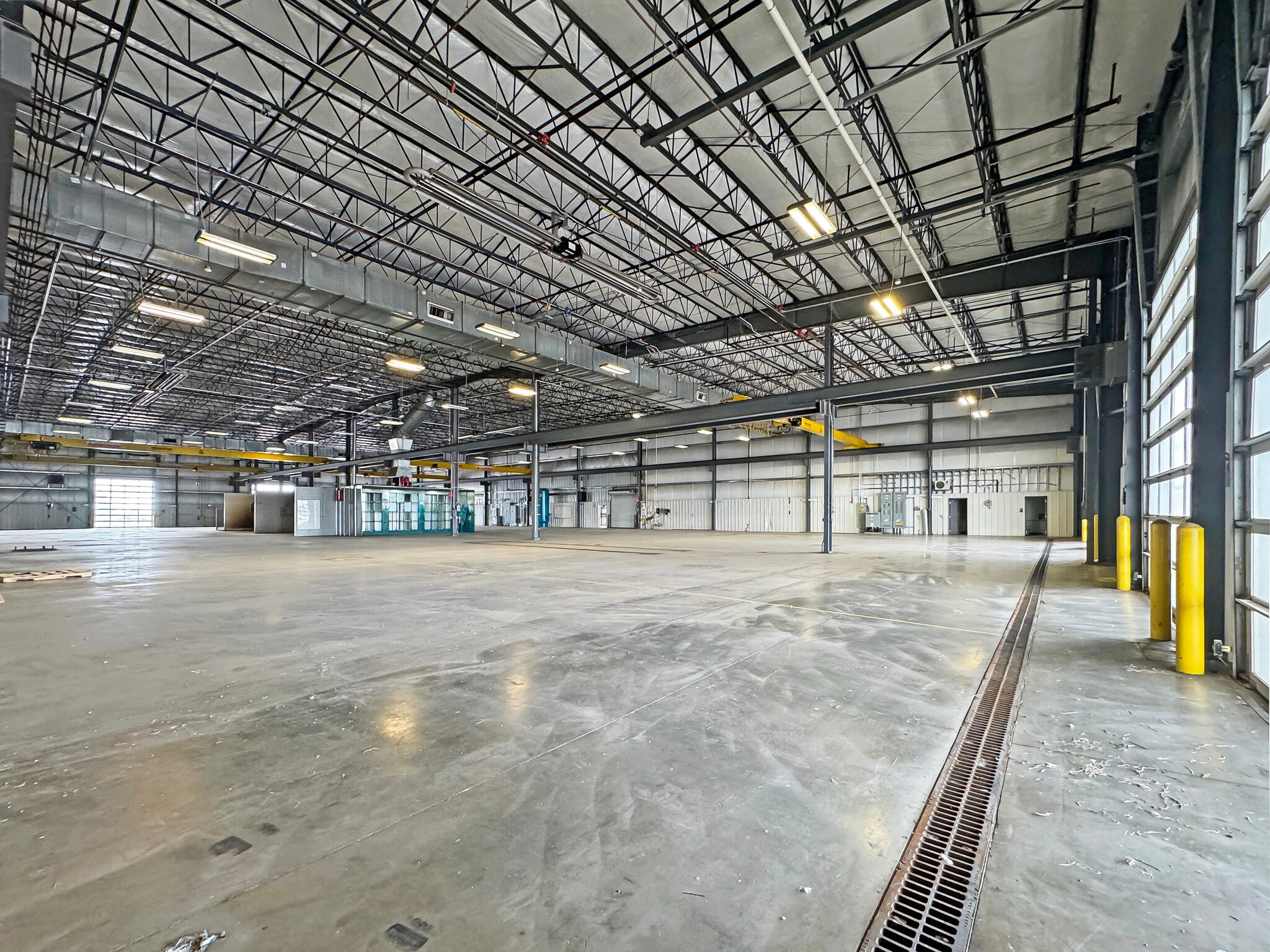 805 48th Ave W, Williston, ND to rent Building Photo- Image 1 of 9