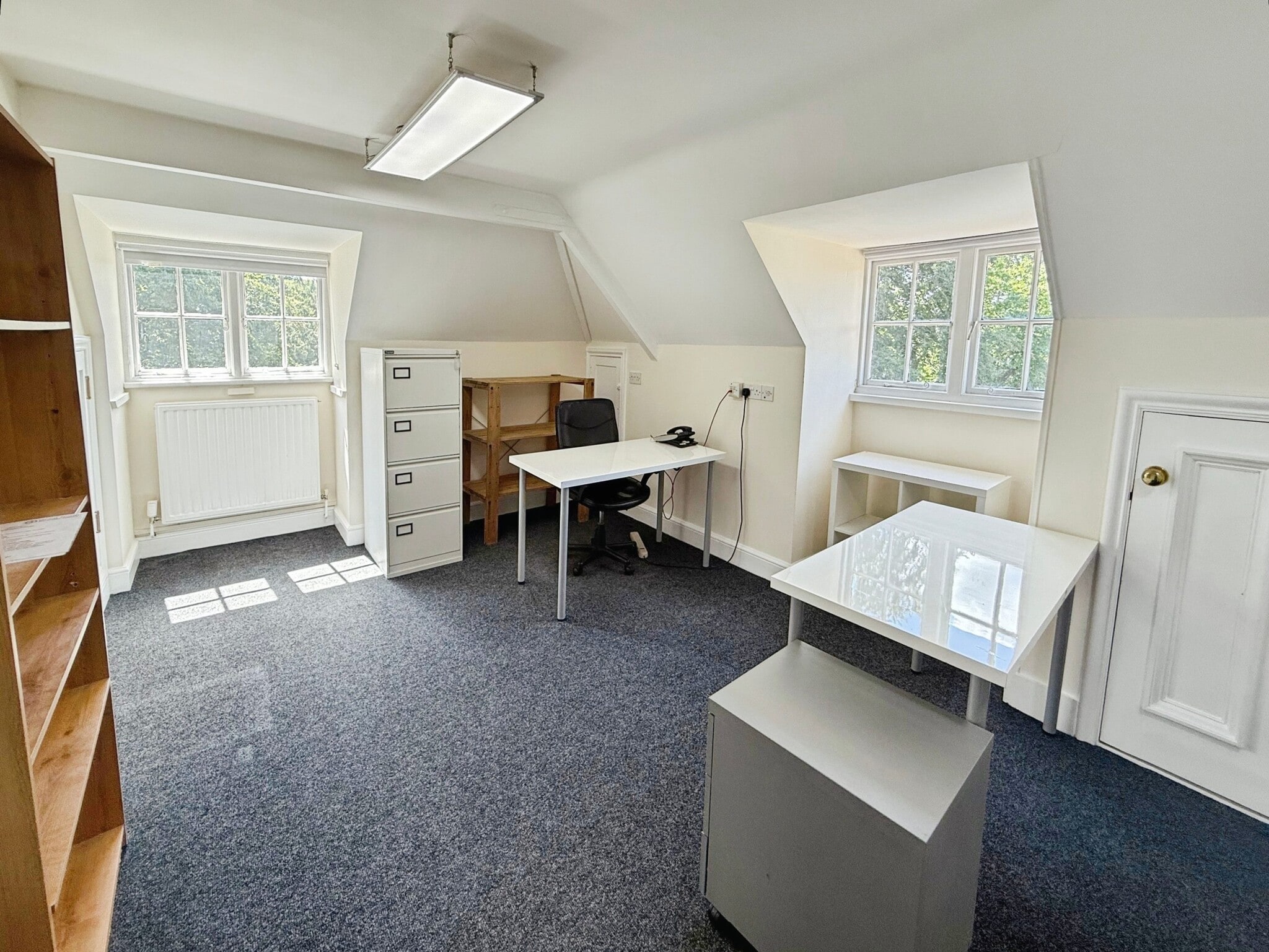 82 Great North Rd, Hatfield to rent Interior Photo- Image 1 of 5