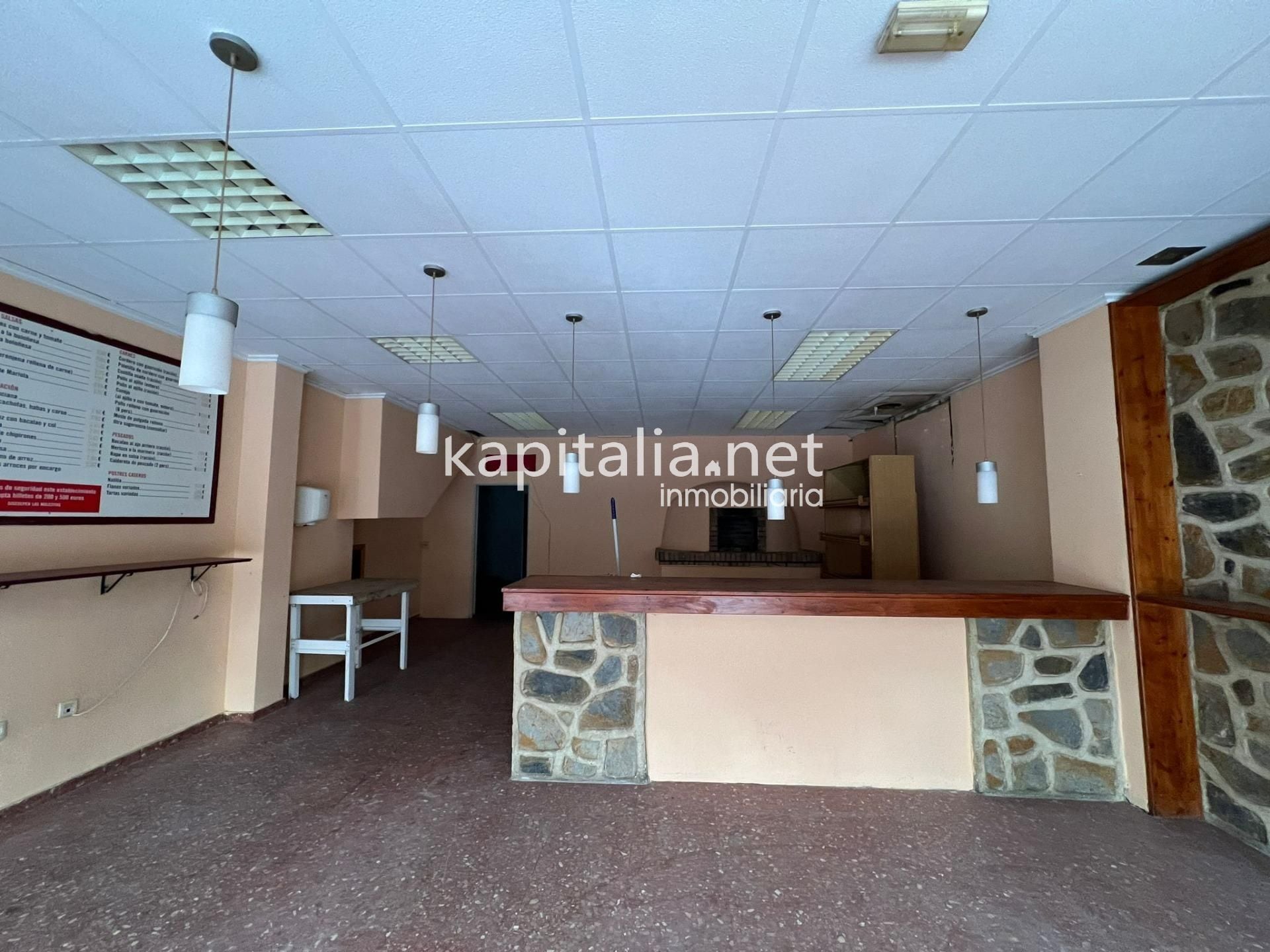 Almaig, 40, Ontinyent, Valencia to rent Building Photo- Image 1 of 8