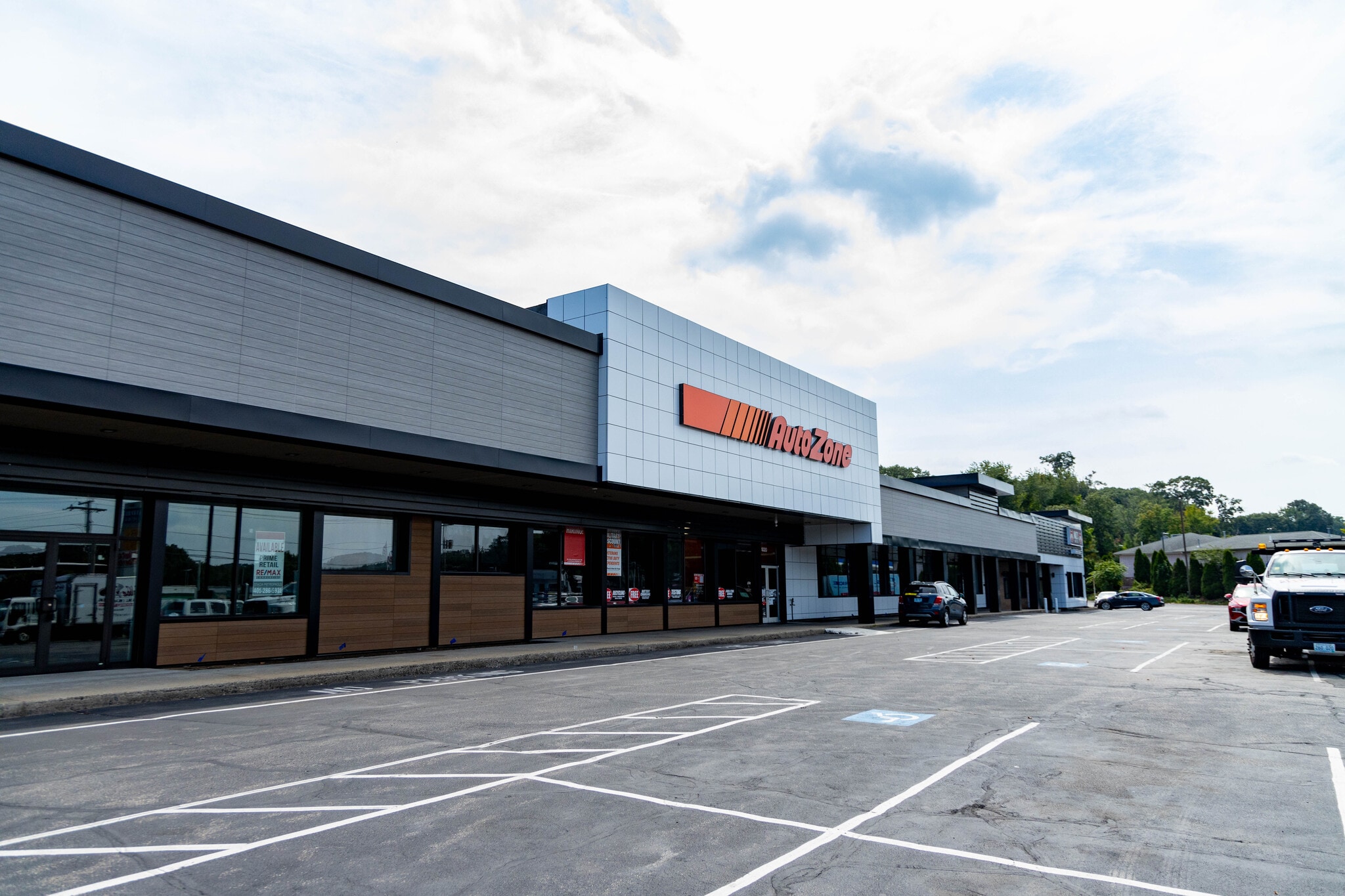 1020 Bald Hill Rd, Warwick, RI to rent Building Photo- Image 1 of 12