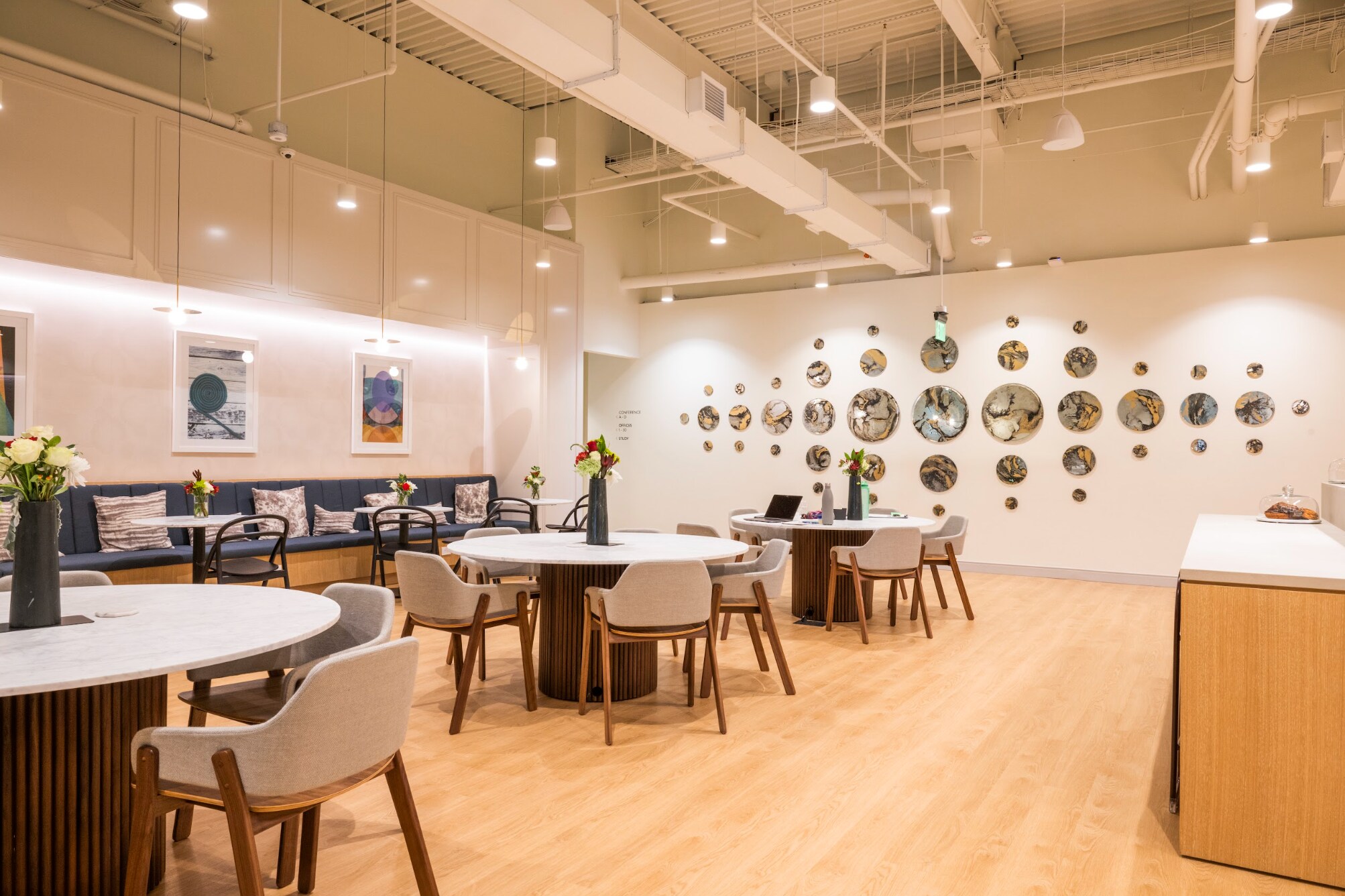 770 Legacy Plz, Dedham, MA to rent Interior Photo- Image 1 of 8