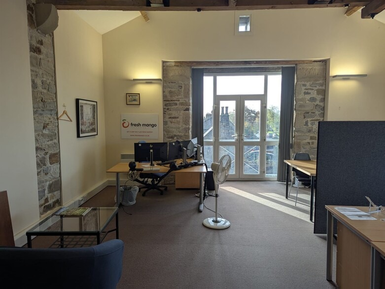 Eshton Rd, Skipton to rent - Building Photo - Image 2 of 4