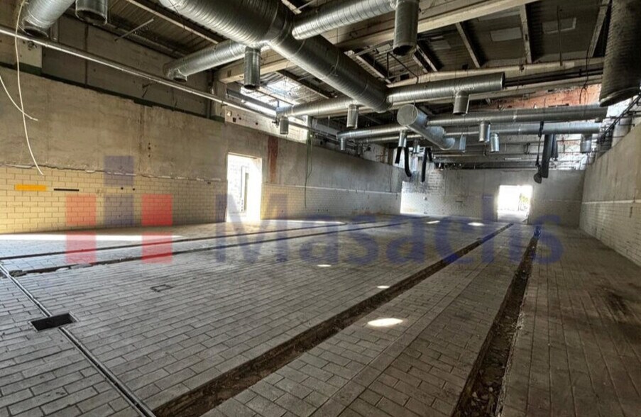 Industrial in Sant Vicenç de Castellet, Barcelona to rent - Interior Photo - Image 2 of 5