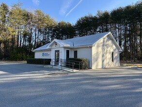 1061 X-ray Dr, Gastonia, NC for sale Building Photo- Image 1 of 11