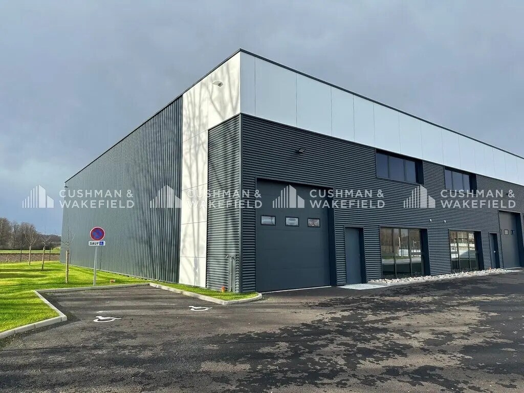 Vente Local d'activités 392 m² - Photo 1