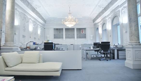 11 Hill St, London for sale Interior Photo- Image 1 of 1