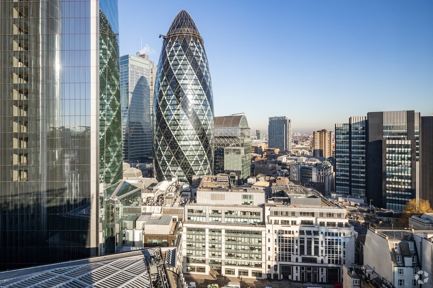 30 St Mary Axe, London to rent - Building Photo - Image 1 of 8