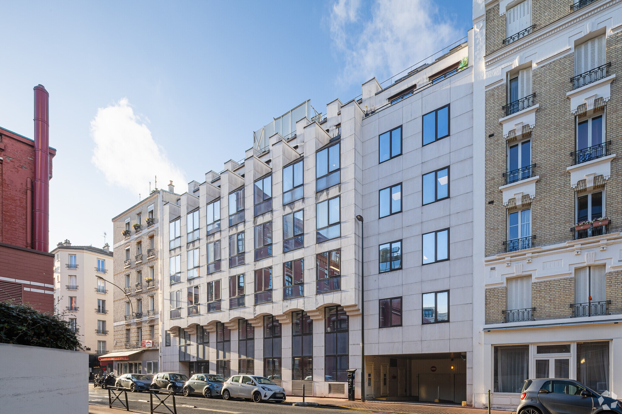 121 Rue Edouard Vaillant, Levallois-Perret to rent Primary Photo- Image 1 of 13
