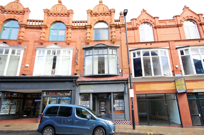 8 Library St, Wigan for rent - Building Photo - Image 1 of 8