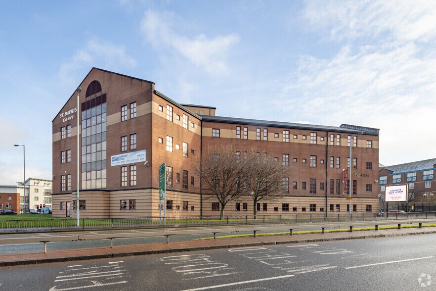 Union St, Wolverhampton to rent - Building Photo - Image 3 of 6
