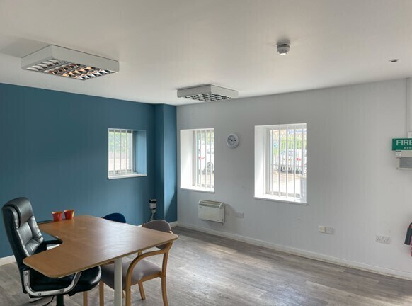 Bennetts Field Trading Estate, Wincanton to rent - Building Photo - Image 2 of 5