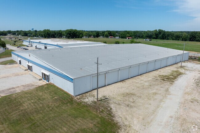 More details for 325 12th St SE, Linton, IN - Industrial for Rent