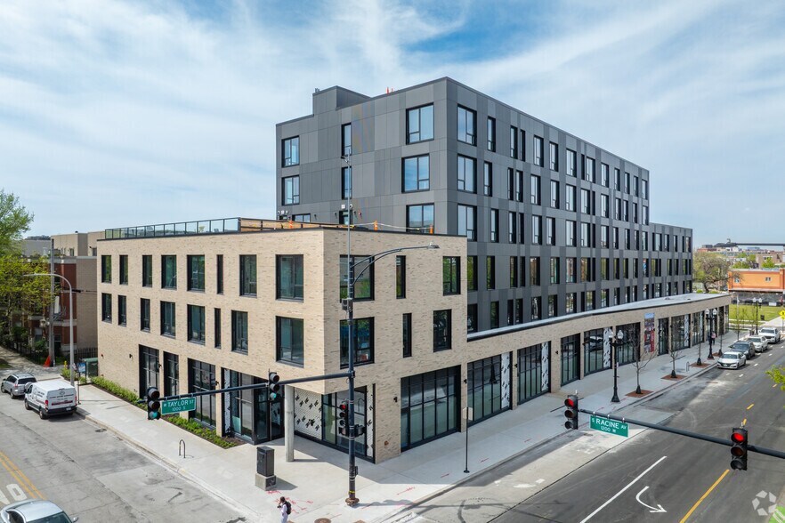 1221 W Taylor St, Chicago, IL to rent - Primary Photo - Image 1 of 4