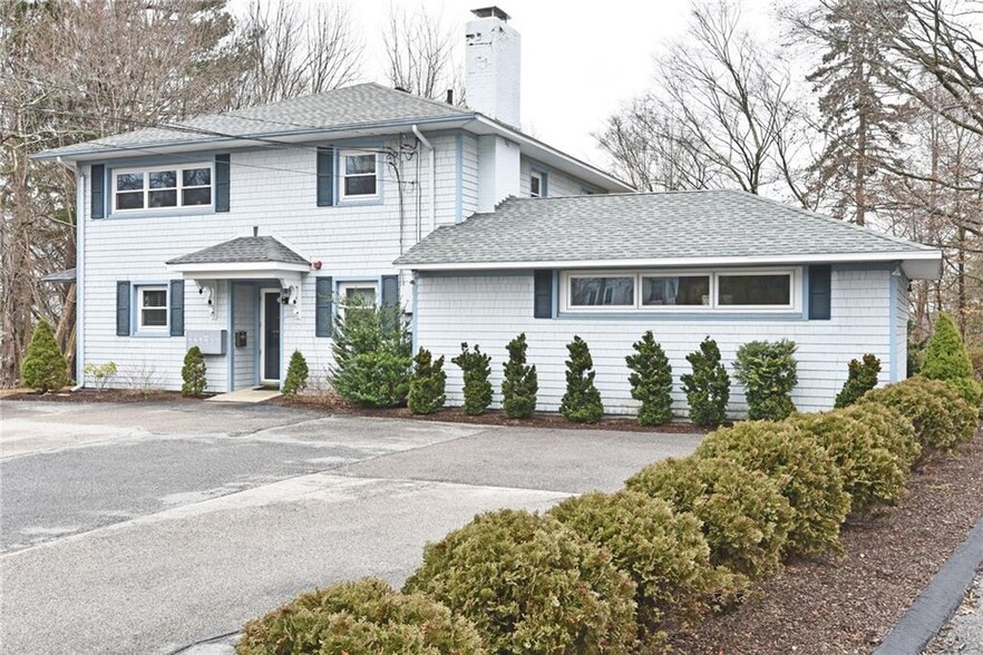 4474 Post Rd, East Greenwich, RI for sale - Building Photo - Image 1 of 1