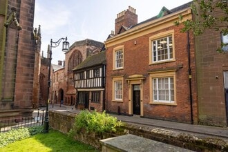 22-23 Bayley Ln, Coventry to rent Interior Photo- Image 1 of 6