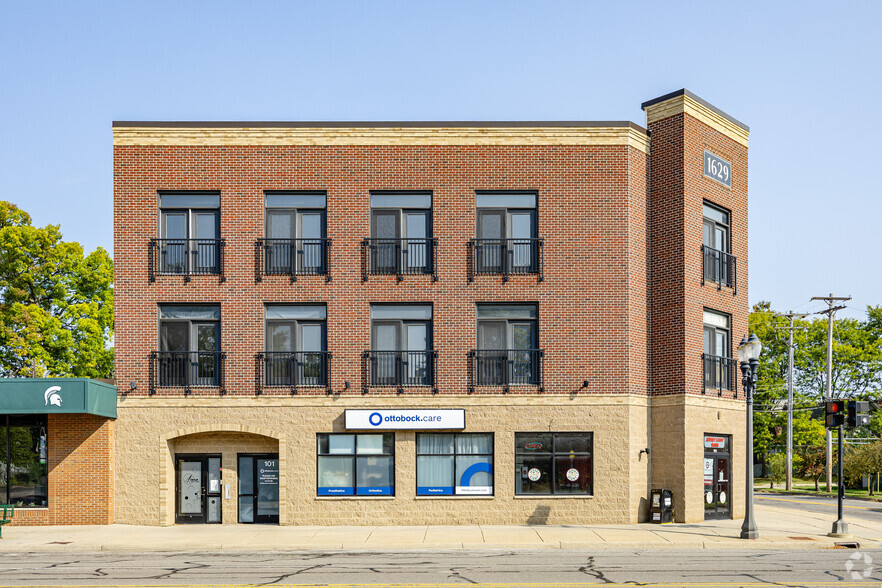 1629 E Michigan Ave, Lansing, MI for sale - Building Photo - Image 3 of 26