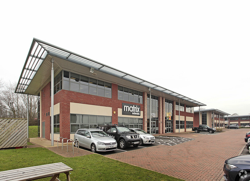 6500 Daresbury Park, Warrington for rent - Building Photo - Image 2 of 10