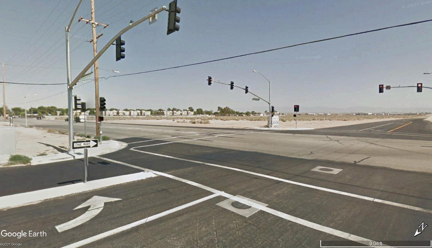 Rosamond Blvd and 15th Street, Rosamond, CA for sale Primary Photo- Image 1 of 1