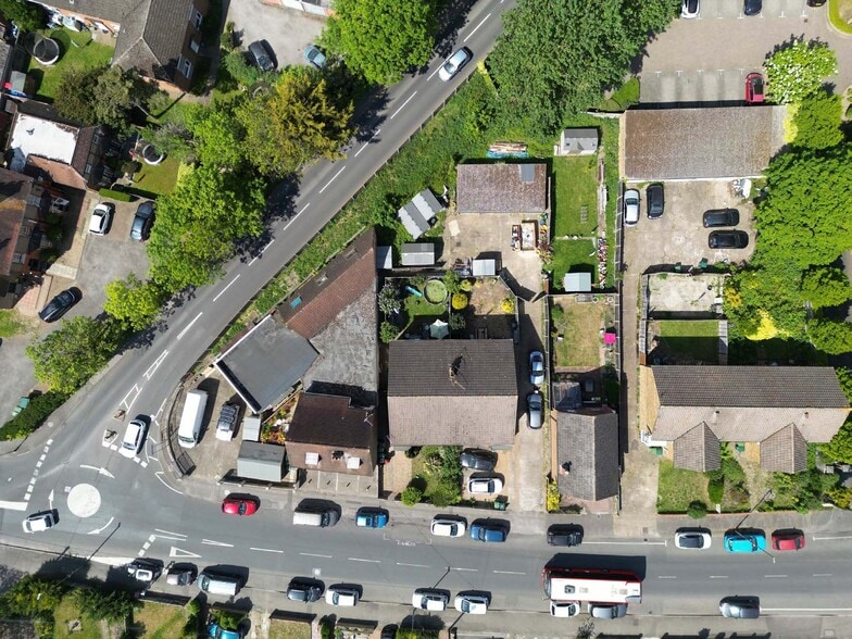 55 Woodthorpe Rd, Ashford for sale - Building Photo - Image 3 of 10