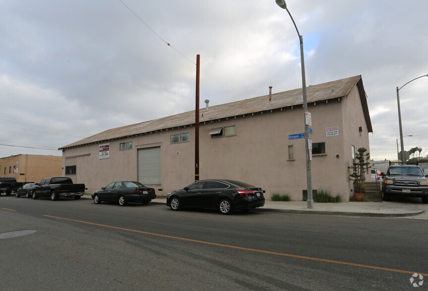 665 W 14th St, Long Beach, CA for rent - Primary Photo - Image 1 of 8