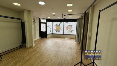 1 Belwell Ln, Sutton Coldfield to rent Interior Photo- Image 2 of 6