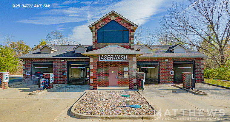 Retail in Altoona, IA for sale - Building Photo - Image 1 of 1