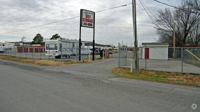 2307 Holly Rd, Claremore, OK for sale Primary Photo- Image 1 of 1