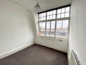 10-14 Hilton St, Manchester for rent Interior Photo- Image 1 of 1