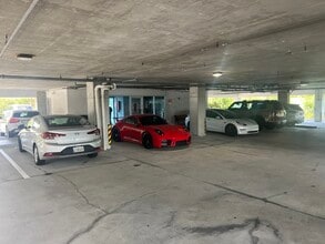 7345 W Sand Lake Rd, Orlando, FL to rent Interior Photo- Image 2 of 2