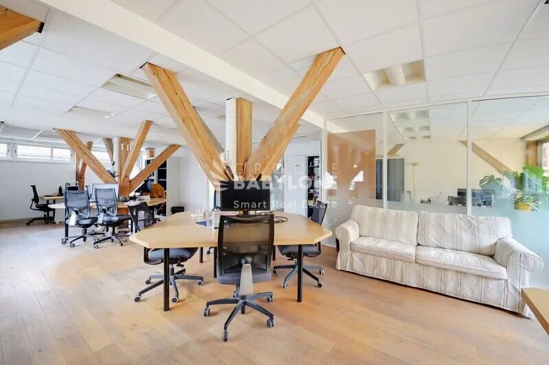 Location Bureaux 206 m² - Photo 1