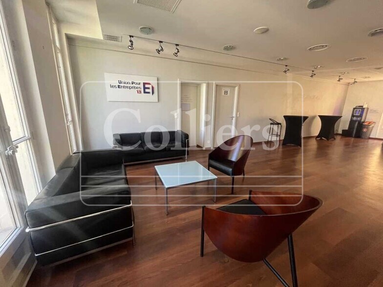 Office in Marseille to rent - Building Photo - Image 3 of 11