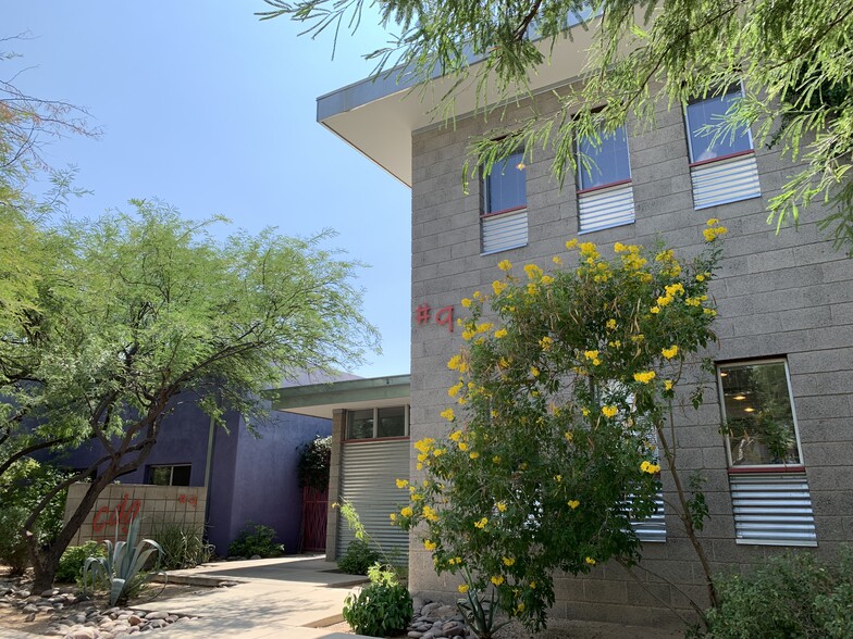 2102 N Country Club Rd, Tucson, AZ for sale - Primary Photo - Image 1 of 24