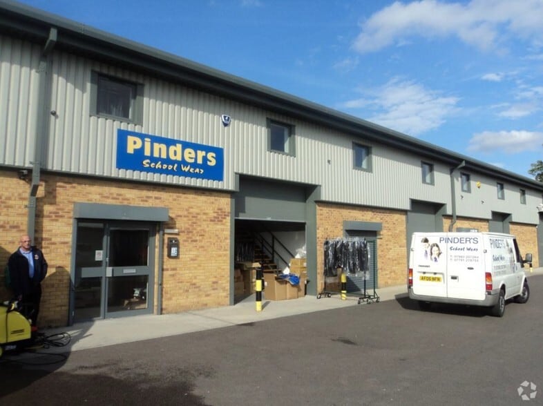 6C Westfields Thorpe Rd, Sheffield to rent - Building Photo - Image 2 of 6
