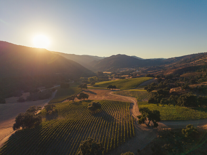 18190 Cachagua Rd, Carmel Valley, CA for sale - Building Photo - Image 1 of 54