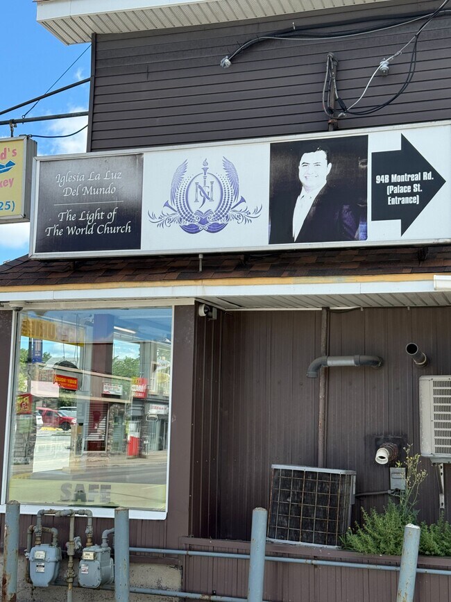 More details for 94b Montréal rd, Ottawa, ON - Retail to Rent