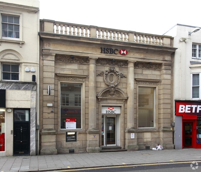 79-80 Western Rd, Brighton to rent - Primary Photo - Image 1 of 3