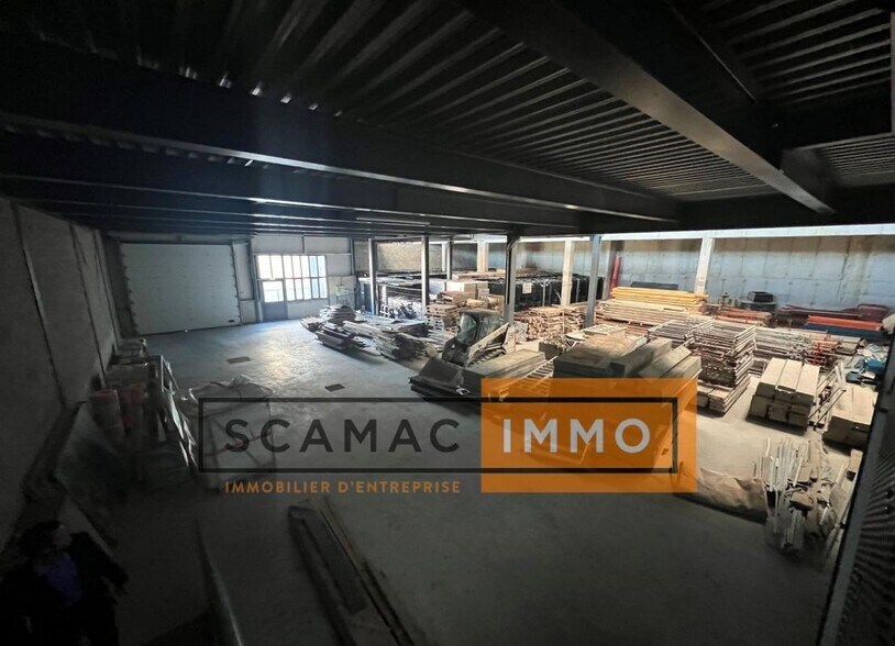 Industrial in Montfermeil to rent - Interior Photo - Image 3 of 29