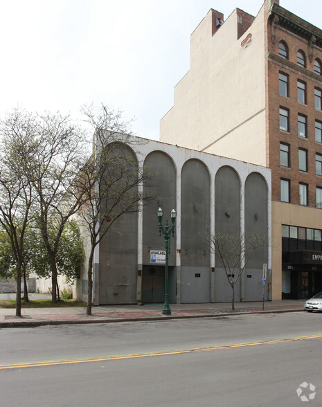 476-480 S Salina St, Syracuse, NY for sale - Primary Photo - Image 1 of 1