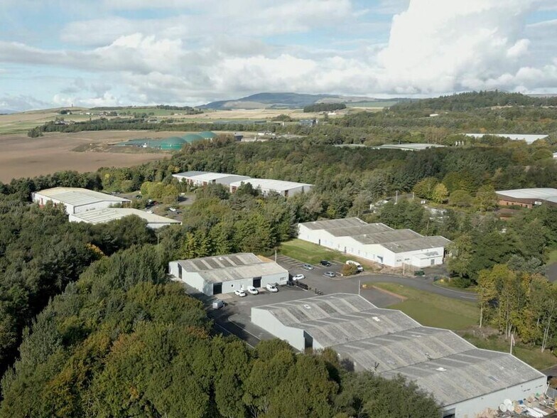 13 Faraday Rd, Glenrothes for sale - Building Photo - Image 2 of 7