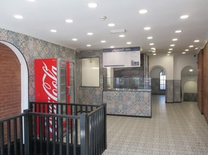 60 High St, Barnet to rent Interior Photo- Image 2 of 2