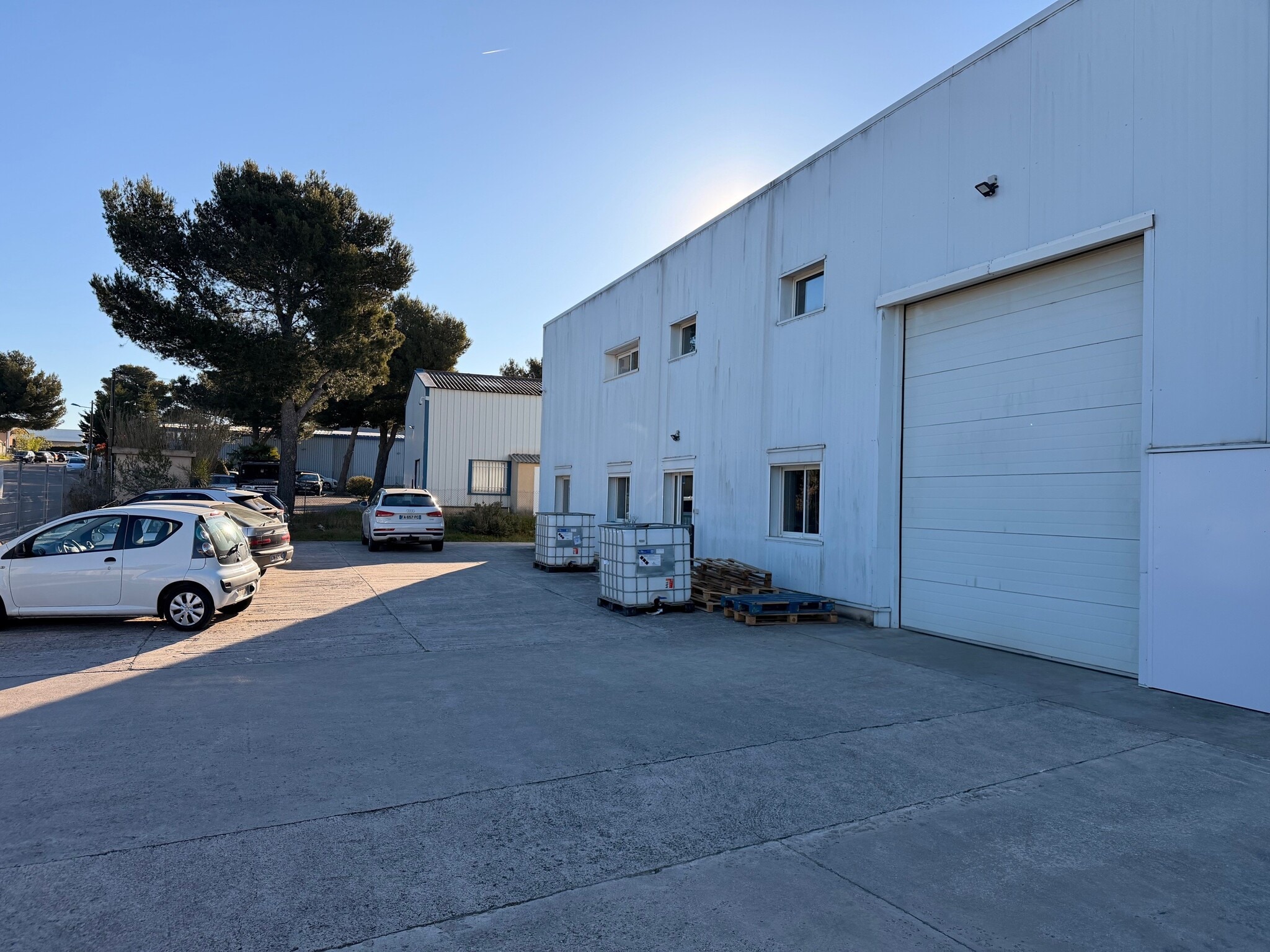 209 Avenue Des Carrières, Roquefort-la-Bédoule to rent Building Photo- Image 1 of 7