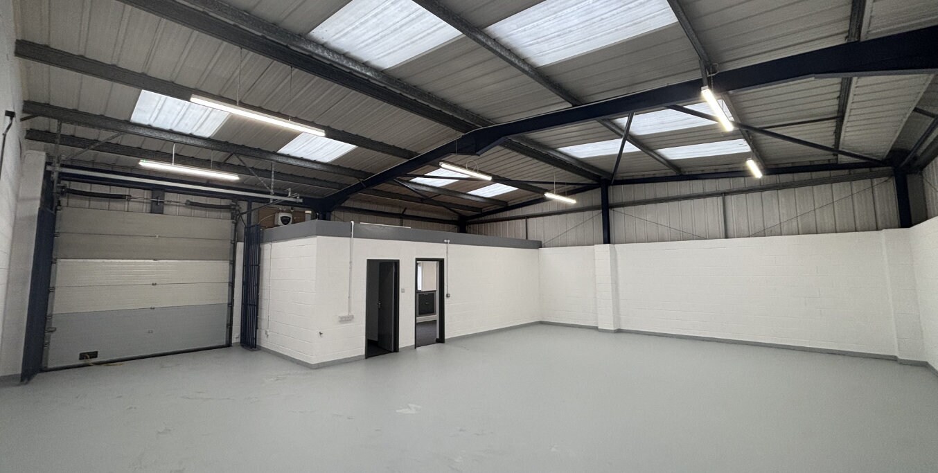 Aston Rd, Bromsgrove to rent Interior Photo- Image 1 of 1