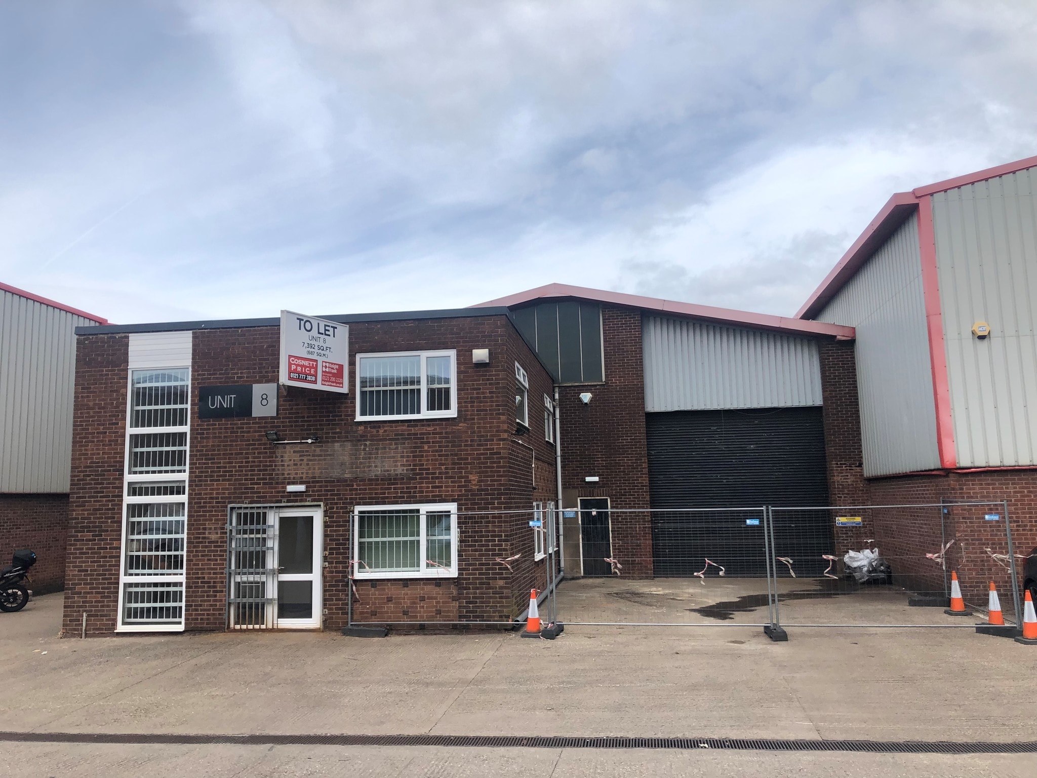 Park Ln, Oldbury for sale Primary Photo- Image 1 of 1