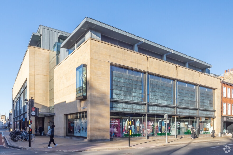 St Andrews St, Cambridge for rent - Primary Photo - Image 1 of 14