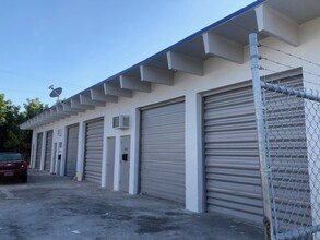 5660 Rodman St, Hollywood, FL for rent Building Photo- Image 1 of 5